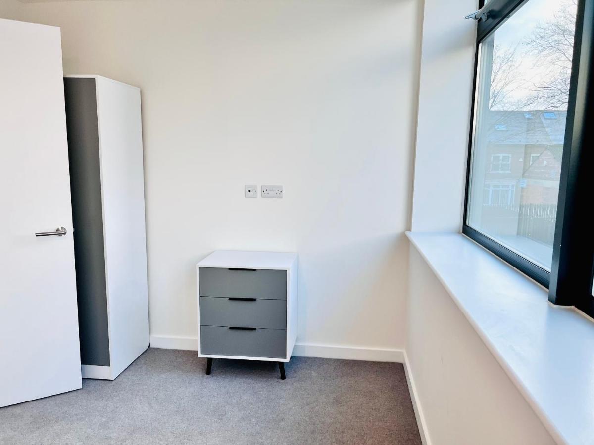 Affordable Apartments In Manchester City Centre Close To Trafford Экстерьер фото
